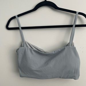 Sports bra size M